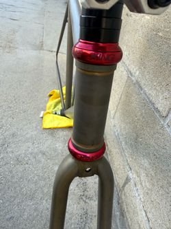 chris king headset