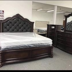 King Bedroom Set