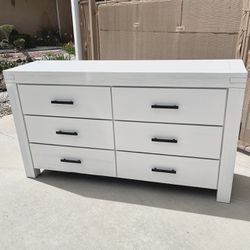 Farmhouse White Solid Wood Dresser PRICE FIRM $250