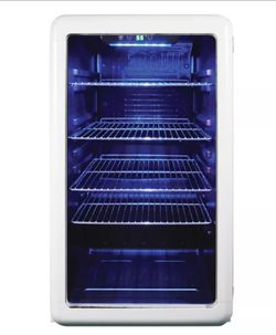 AI Overview     +1 Magic Chef 3.4 Cu. Ft. Retro Beverage Cooler in white