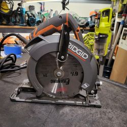 RIDGID 6-1/2" IN. CIRCULAR SAW 