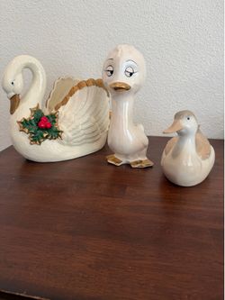 3 beautiful porcelain geese’s