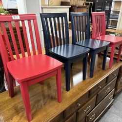 Pottery Barn Carolina Play Chairs, Kid Chairs, Set of 4 