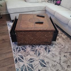 Coffee Table With 2 Drawers