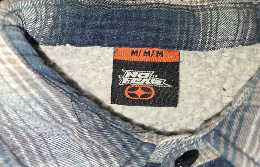 No Fear Men's Jacket Blue/Navy M – Vintage Y2K No Fear Flannel Jacket