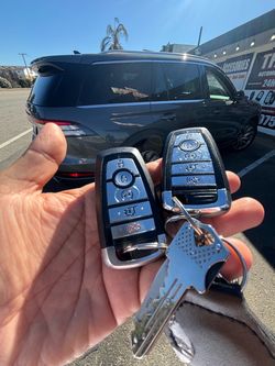 Llaves de autos / car keys and remotes
