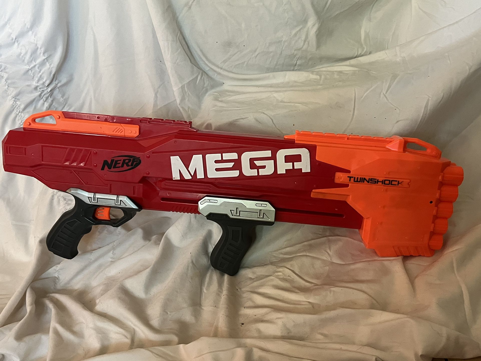 Blodig pad råd Nerf Mega Twin Shock Gun for Sale in West Palm Beach, FL - OfferUp