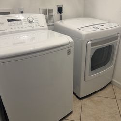 LG Washer & Dryer Set – Large Capacity