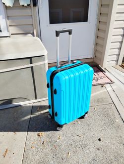 Blue Hard Side Luggage Suitcase 26"medium Luggage Spinners 4 wheels