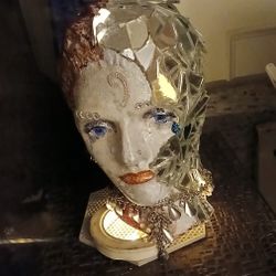 "Shattered" Mannequin Art