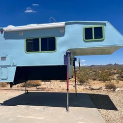 Truck Camper 