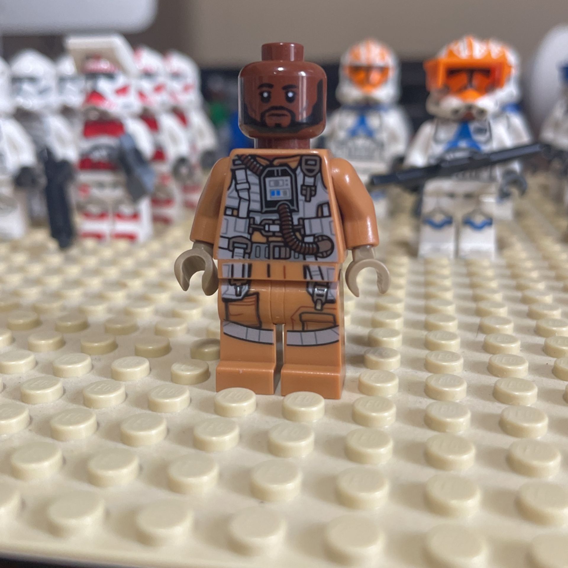Lego Finch Dallow Resistance Bomber (no Helmet)