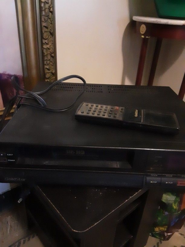 Goldstar VHS Tape Player
