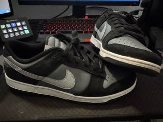 Nike Shoes size 11