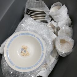 Dishes. Set Of 5/6