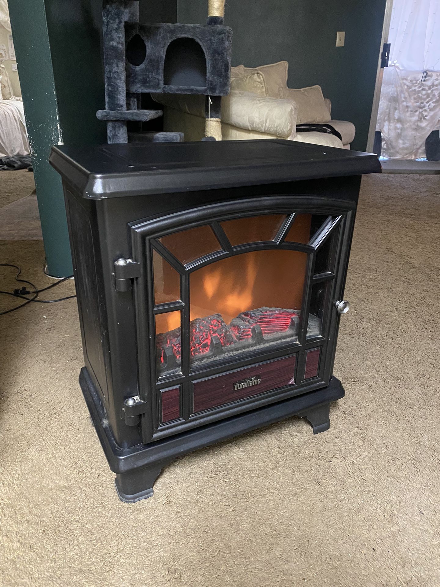 Gothic Victorian Dark Academia Style Duraflame 550 Black Electric Fireplace—Heating & Ambiant Light