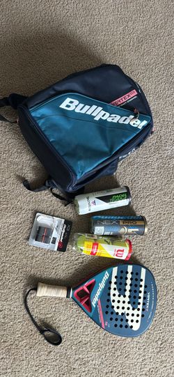 Padel Racket And Extras