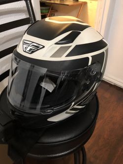 Motorcycle helmet