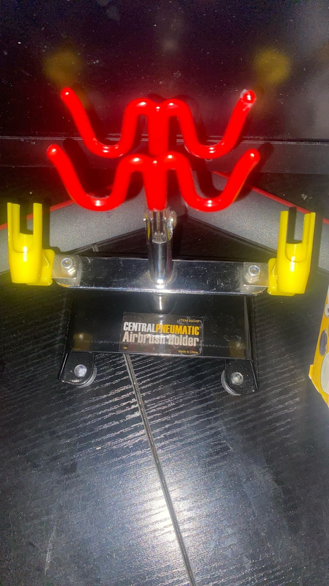 Centralpneumatic Airbrush Kit And Airbrush Holder