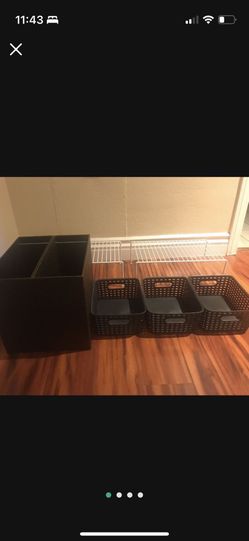 Organizer Rack Shelves and Weaved Bins