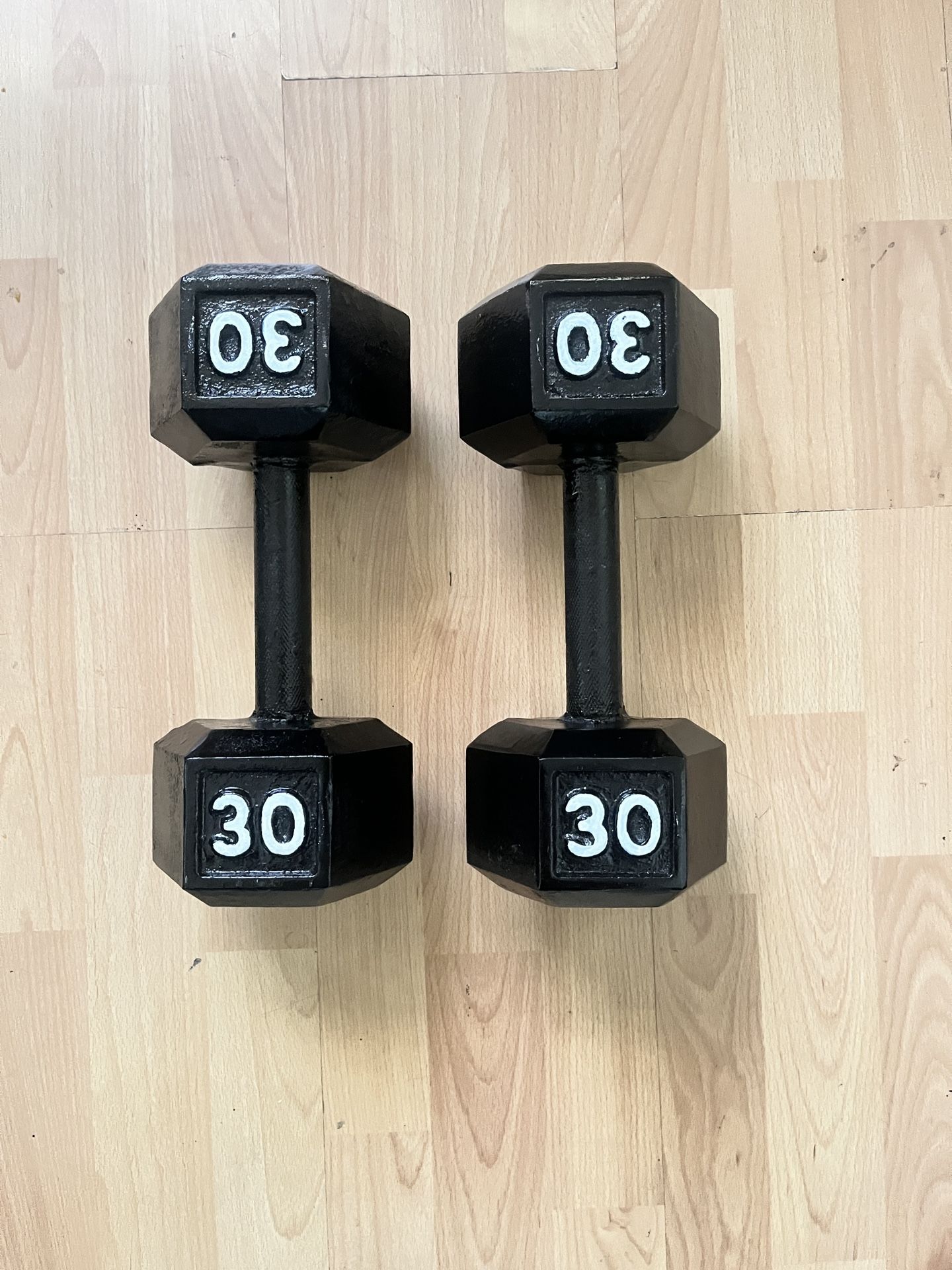30 Lb Dumbbell Set