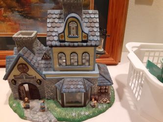 Partylite Olde World Village Candle Shop