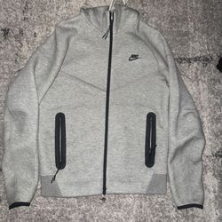 Men’s Small Grey Nike Tech 