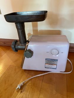 Electric meat grinder