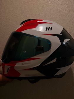 i11 Full-Face Motorcycle Helmet