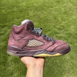 Nike Air Jordan 5 Retro SE (GS) Deep Burgundy Size 7Y FN4233-600