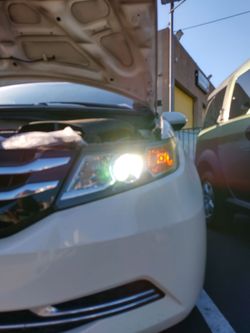 HiD an LED headlights
