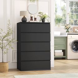 Black Dresser, 5 Drawer Dresser Tall Black Drawer with Large Storage Space, Modern Chest of Drawers, 23.6L x 17.6W x 39.1H Inch Storage Organizer Cabi