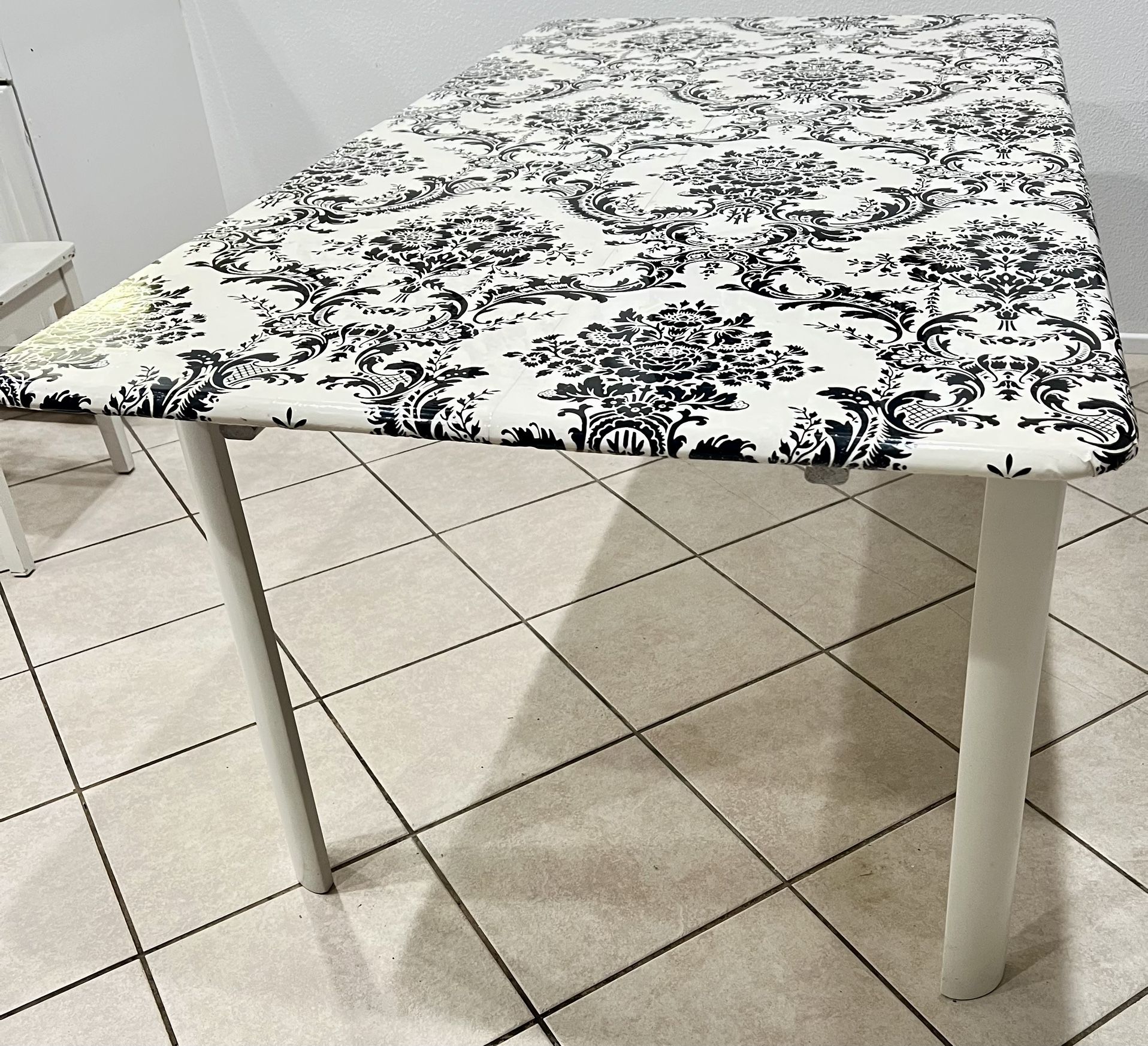 BLACK & WHITE LARGE KITCHEN TABLE/DECOUPAGE 