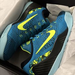 Kobe 9 Size 10.5