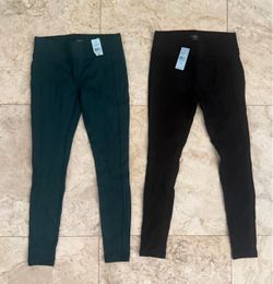 New Loft Black and Green leggings size XXS