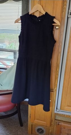 Ann Taylor LOFT Women's Black Dress Sleeveless Fit and Flare size 6 New Condition