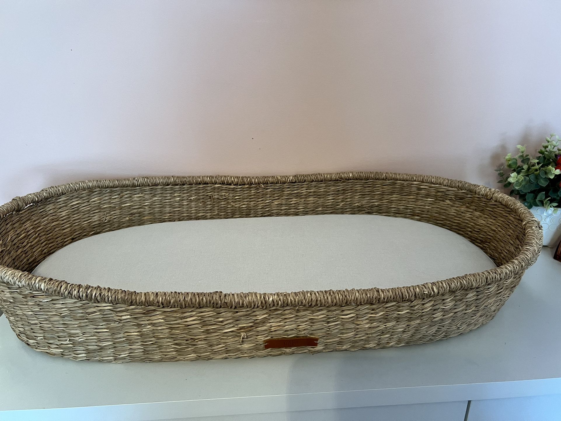 Neka Moses Changing Basket