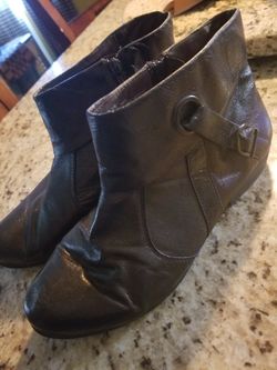 ankle boots