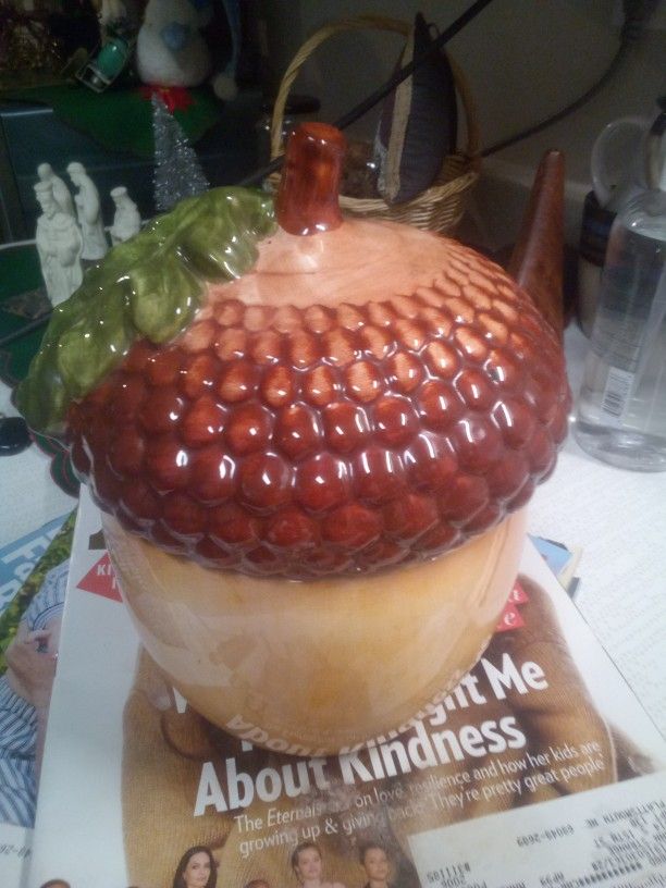 Vintage Acorn Canister By Teleflora