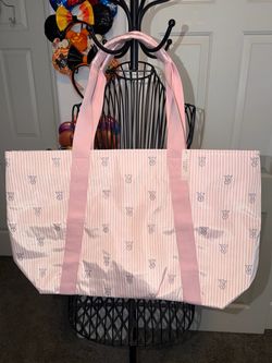 NWT Victorias Secret Tote Bag Pink Stripped VS Diamond.  Lightweight