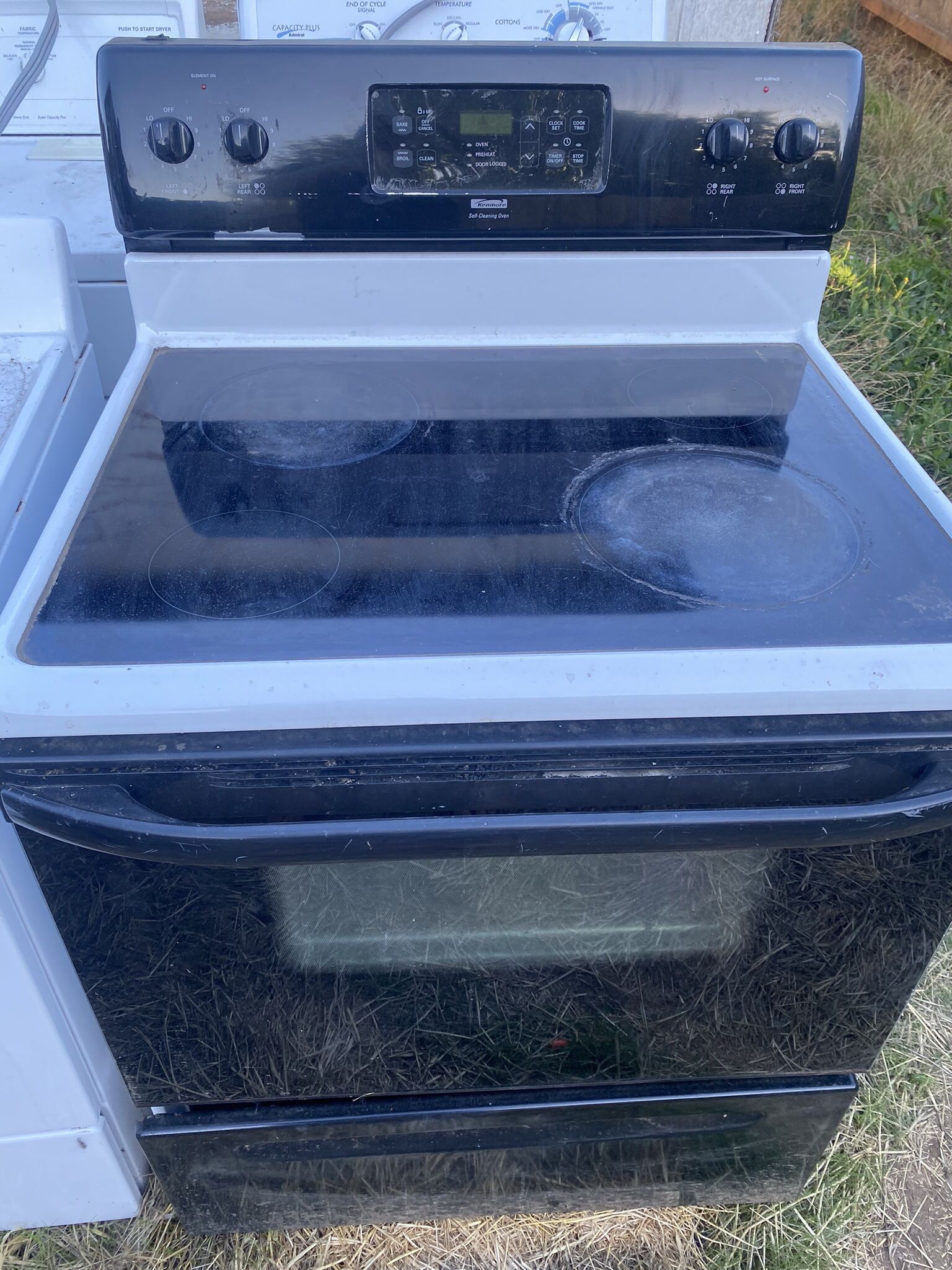 GLASS SURFACE 4 BURNER RANGE