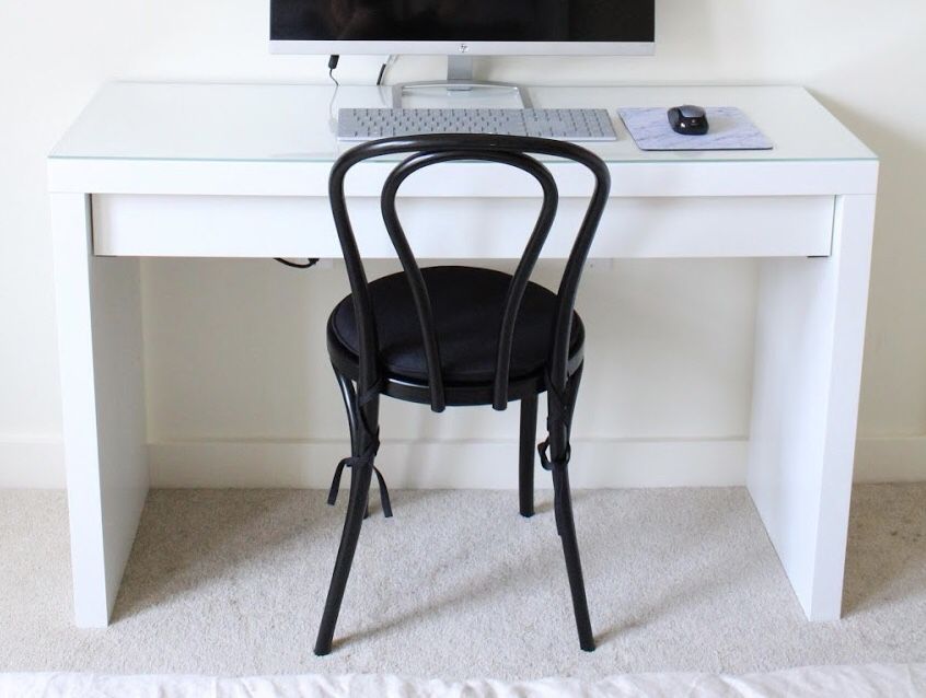 Black Desk Chair / Dining Room Chair