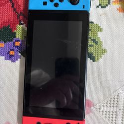 Nintendo Switch With Extra Controller