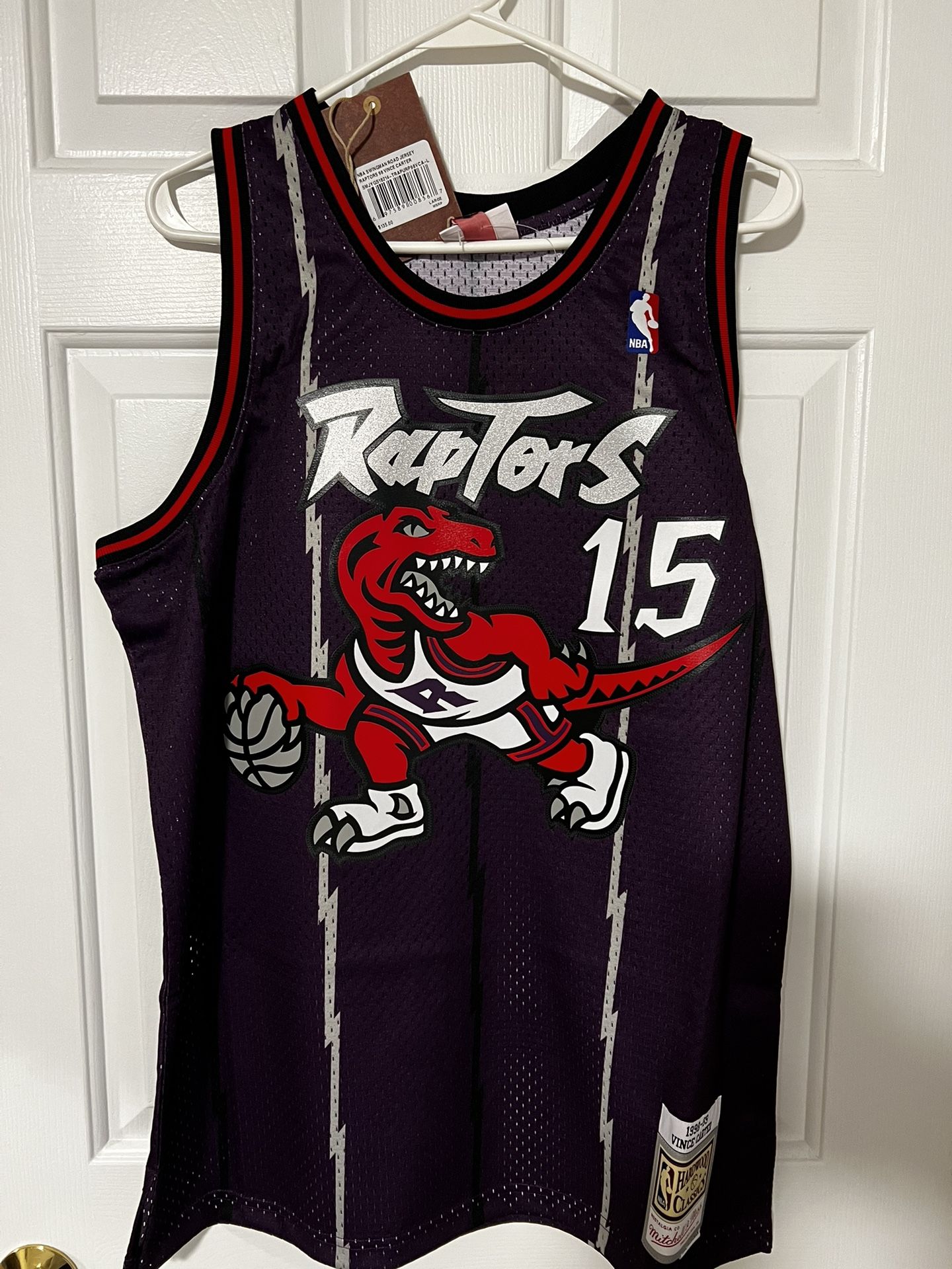 Vintage Mitchell & Ness Toronto Raptors Vince Carter NBA Jersey Size Men's  XL for Sale in Leavenworth, KS - OfferUp