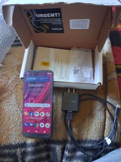 SafeLink Blu View 4 Android Smartphone with Charger.
