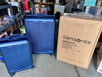 Samsonite Silhouette 18 Hardside 2-Piece Luggage Set — Blue (Carry-On + Large Checked)