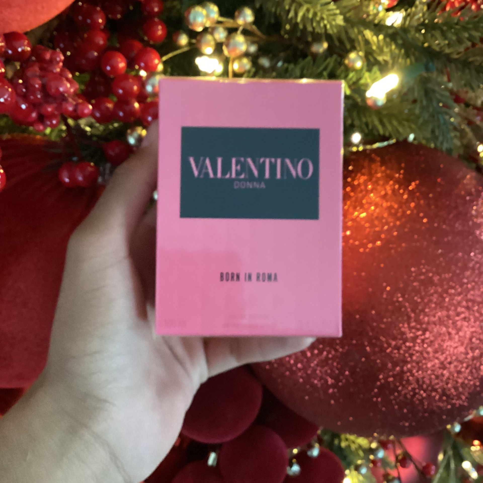 Valentino Donna Born In Roma Perfume
