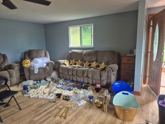 Grad party supplies lot 1