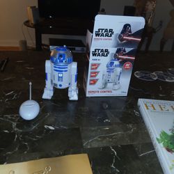 R2D2 Remot  Control With  Orginal  Box