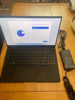 ASUS Vivobook Creator – i9 / RTX 3050 / 40GB RAM / 1TB SSD